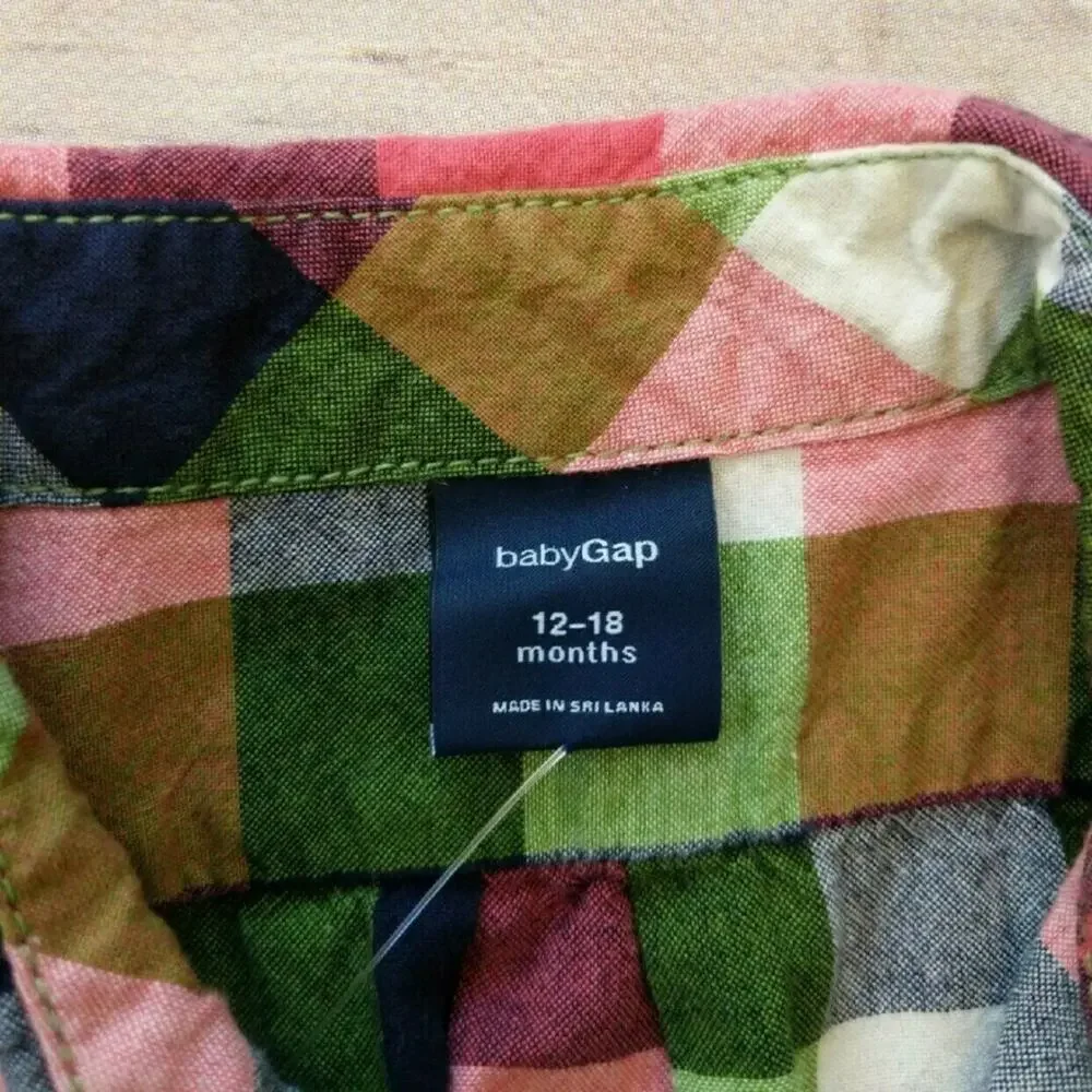 BabyGap Plaid Button-Up Shirt Onesie 12-18M